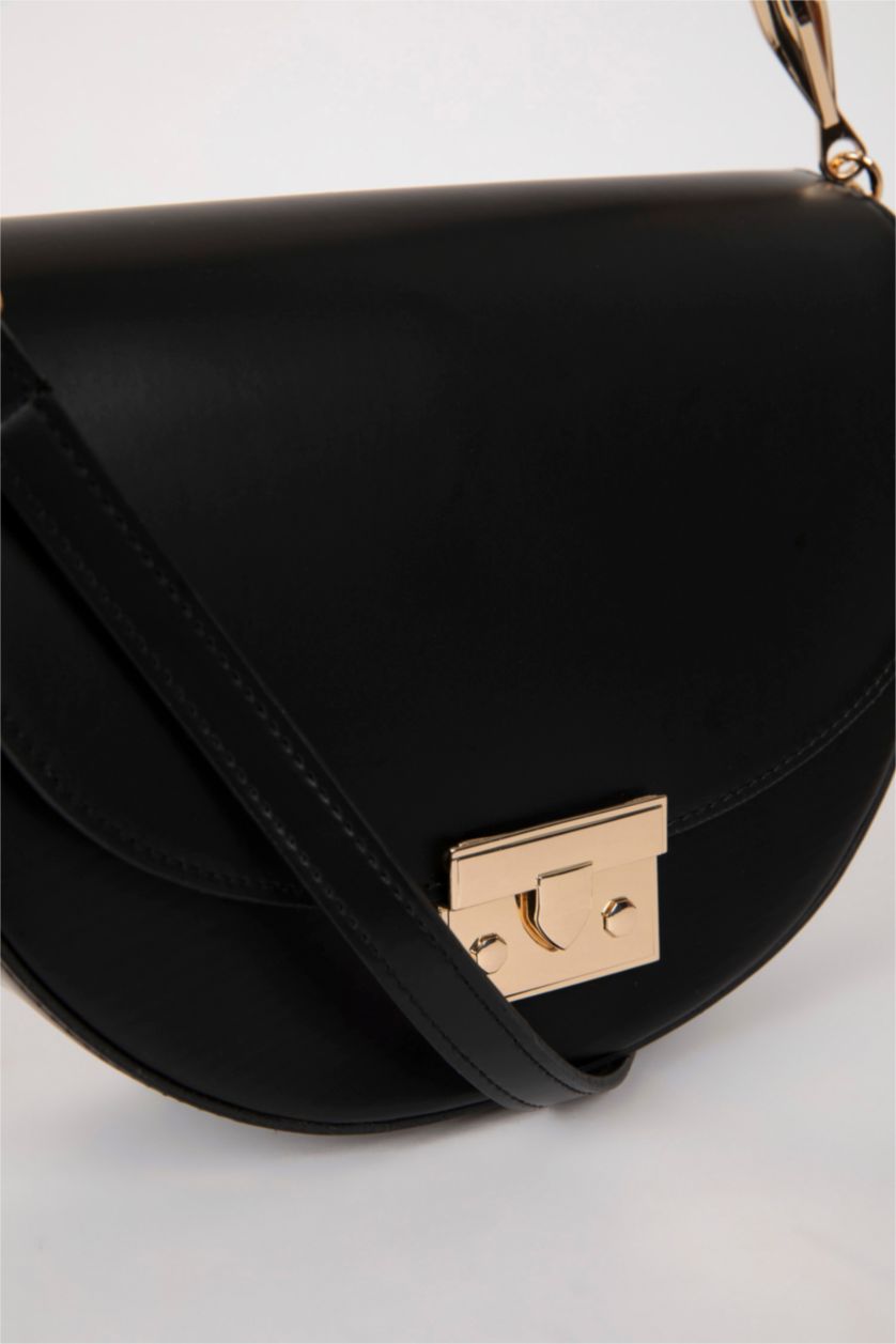 Women Black Faux Leather Hand Bag