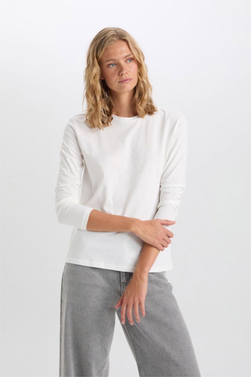 FEMME Écru T-Shirt À Manches Longues En Tricot Coupe Régulière