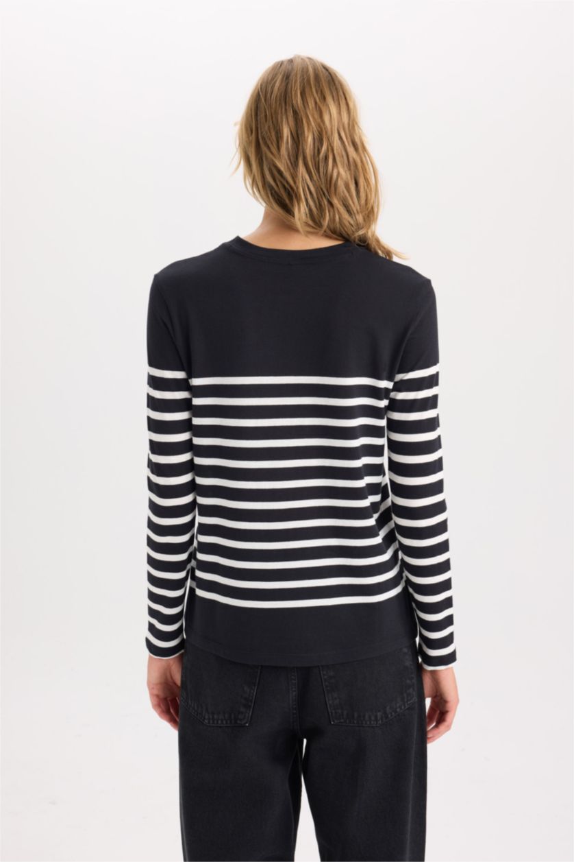 حريمي أسود تيشيرت كم طويل قصة عادية برقبة مستديرة