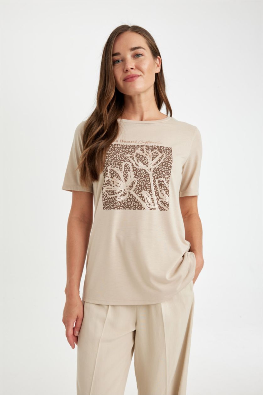 FEMME Beige T-Shirt à Manches Courtes, coupe régulière et à Col rond