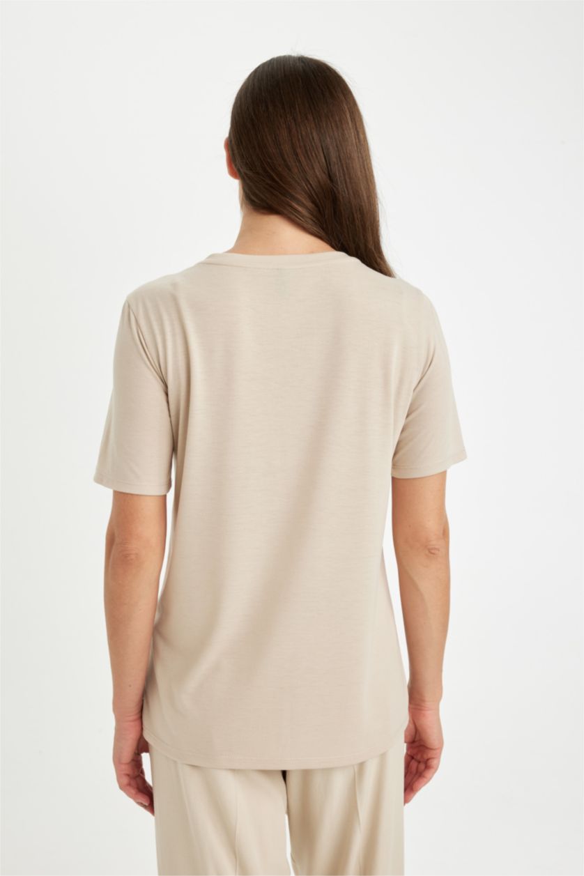 FEMME Beige T-Shirt à Manches Courtes, coupe régulière et à Col rond