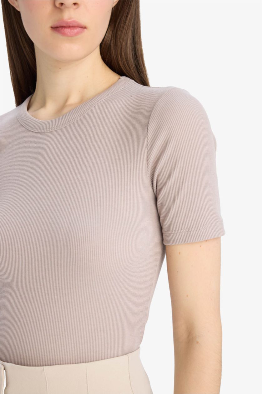 نساء اللون الحجري Slim Fit Crew Neck Basic Ribbed Camisole T-shirt