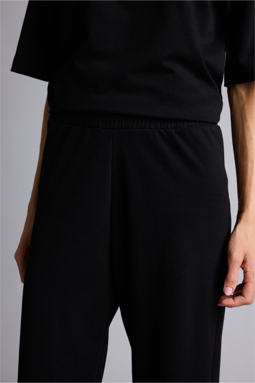 WOMAN Black Straight Fit Basic Trousers