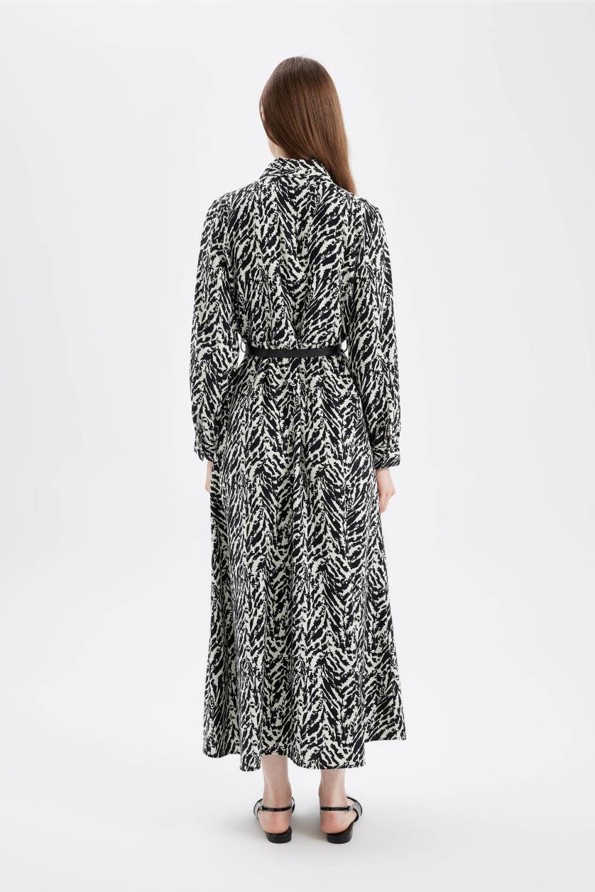 Kadın Siyah Gömlek Yaka Desenli Düğmeli Uzun Kollu Maxi Elbise