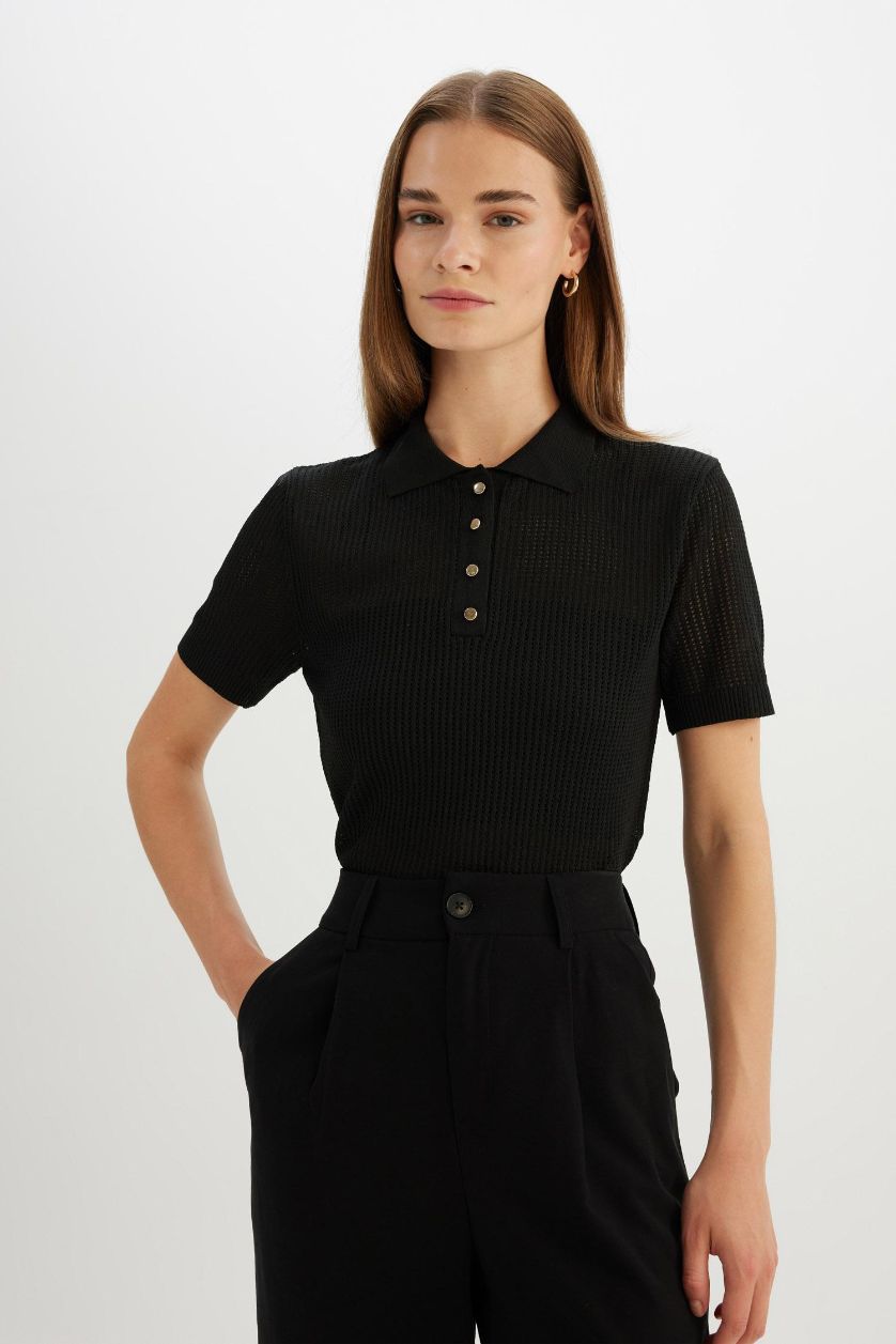 Kadın Siyah Regular Fit Ajurlu Polo Yaka Kısa Kollu Siyah Triko Kazak