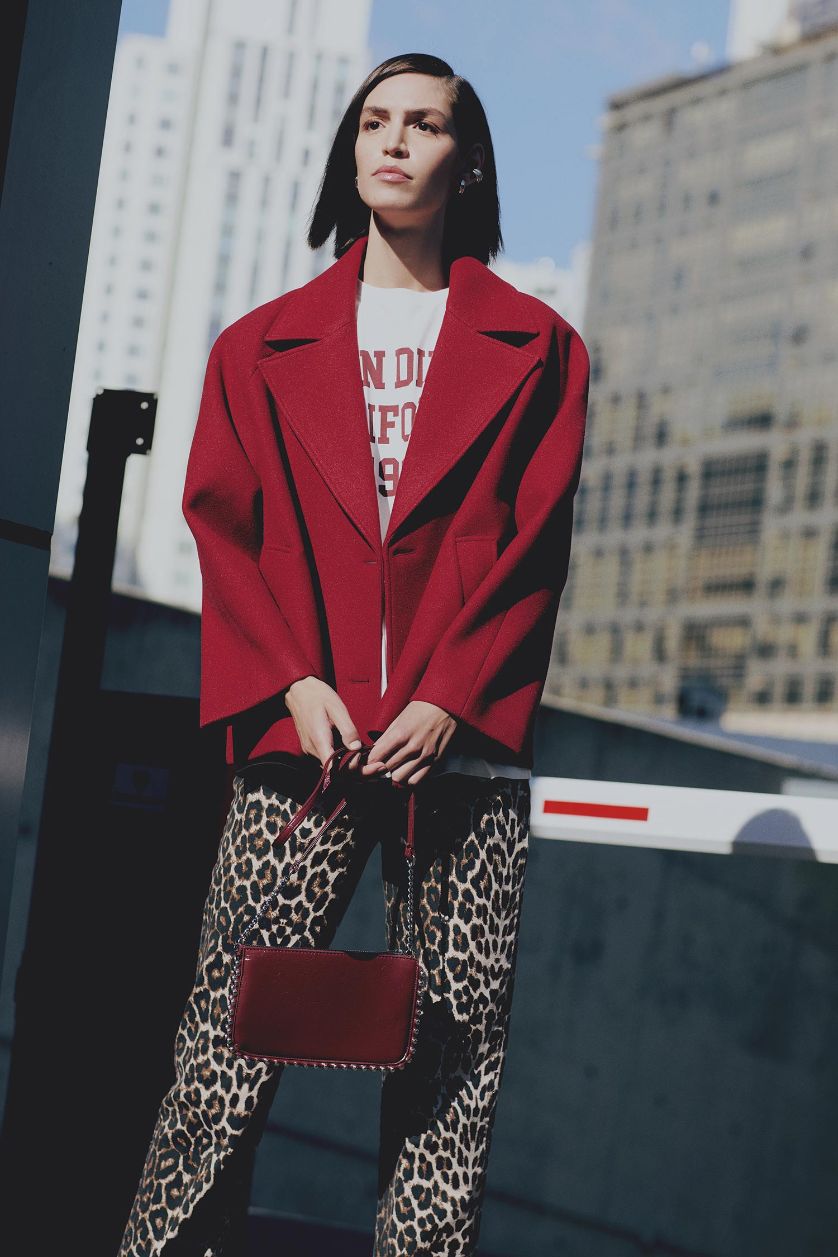 FEMME Bordeaux Manteau court en laine avec boutons