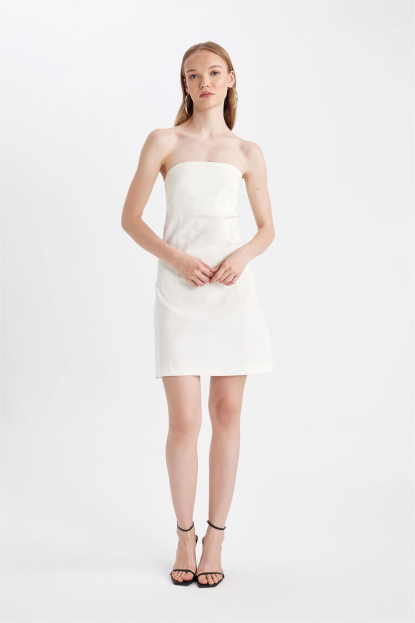 Kadın Kırık Beyaz Straplez Bengalin Beyaz Mini Elbise