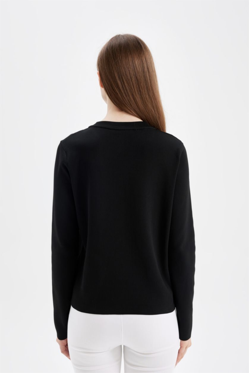 Kadın Siyah Bisiklet Yaka Basic Düz Düğmeli Cepli Triko Hırka