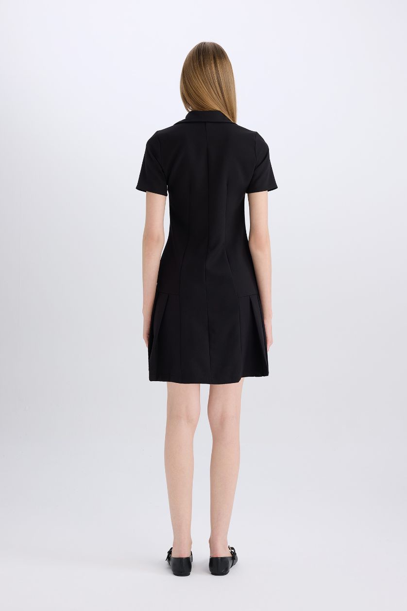 Kadın Siyah Polo Yaka Basic Düz Kısa Kollu Pileli Mini Elbise