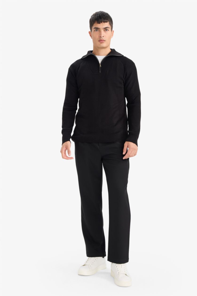 HOMME Noir Pull en tricot à col roulé Coupe standard