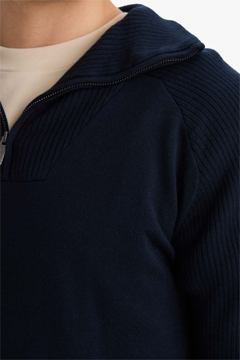 رجالي كحلي بلوفر تريكو قصة عادية هاي كول