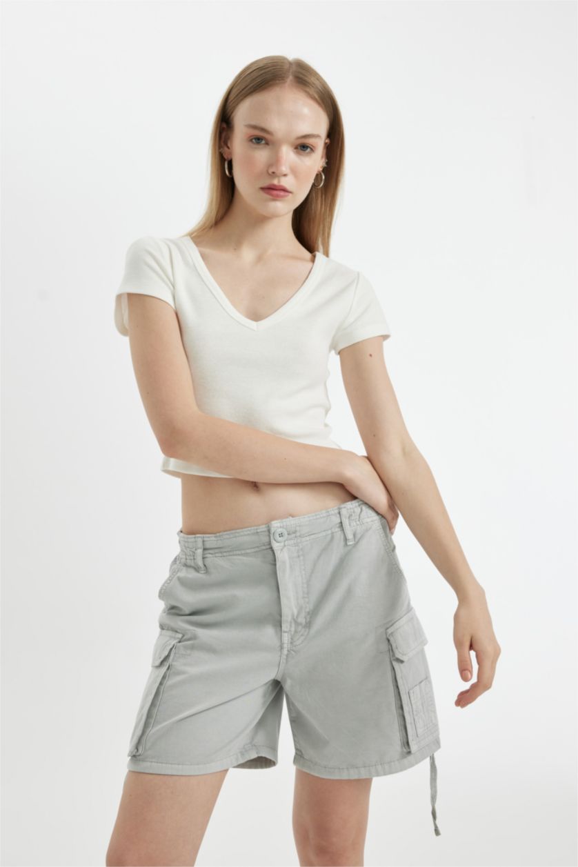 WOMAN White Fitted V Neck Ribbed Basic Short Sleeve T-Shirt