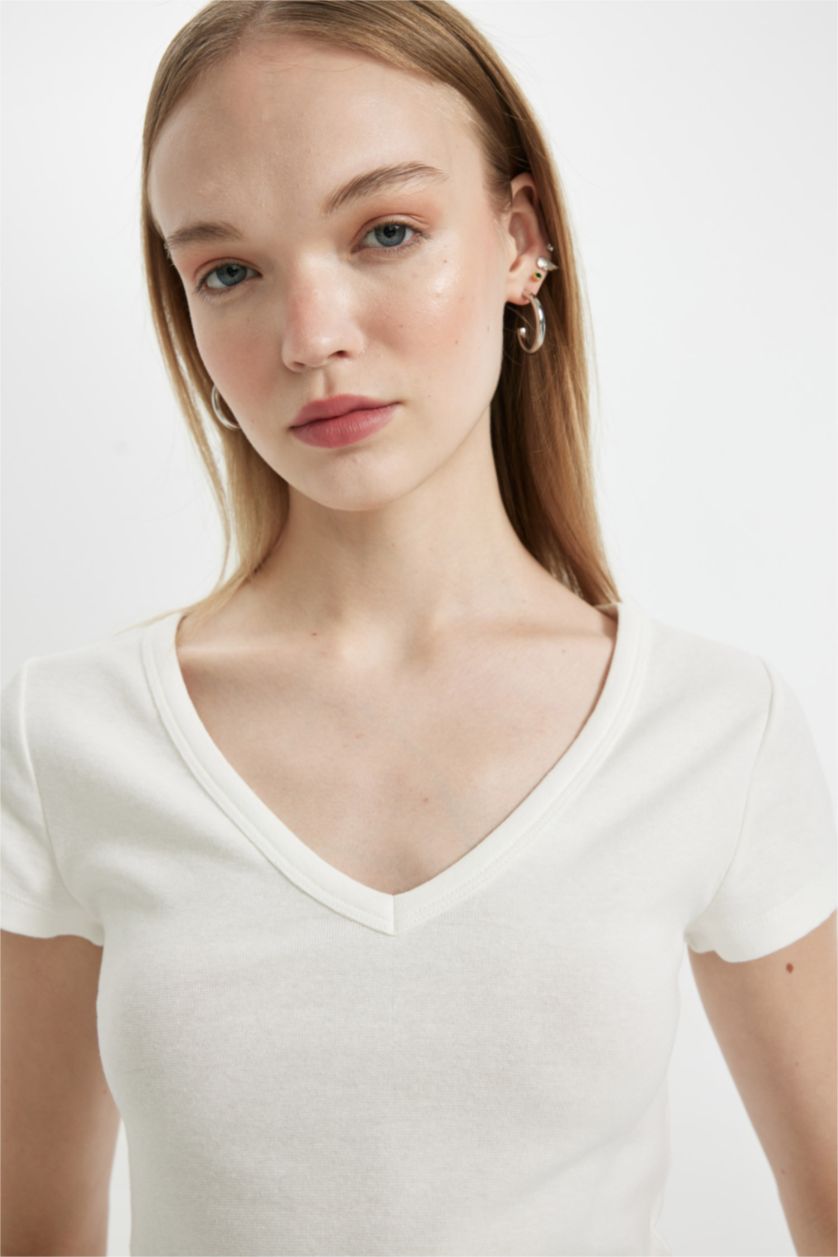 WOMAN White Fitted V Neck Ribbed Basic Short Sleeve T-Shirt