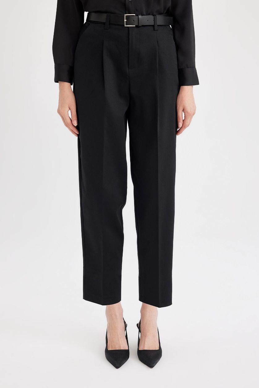FEMME Noir Pantalon Coupe Carotte avec poches et longueur Cheville