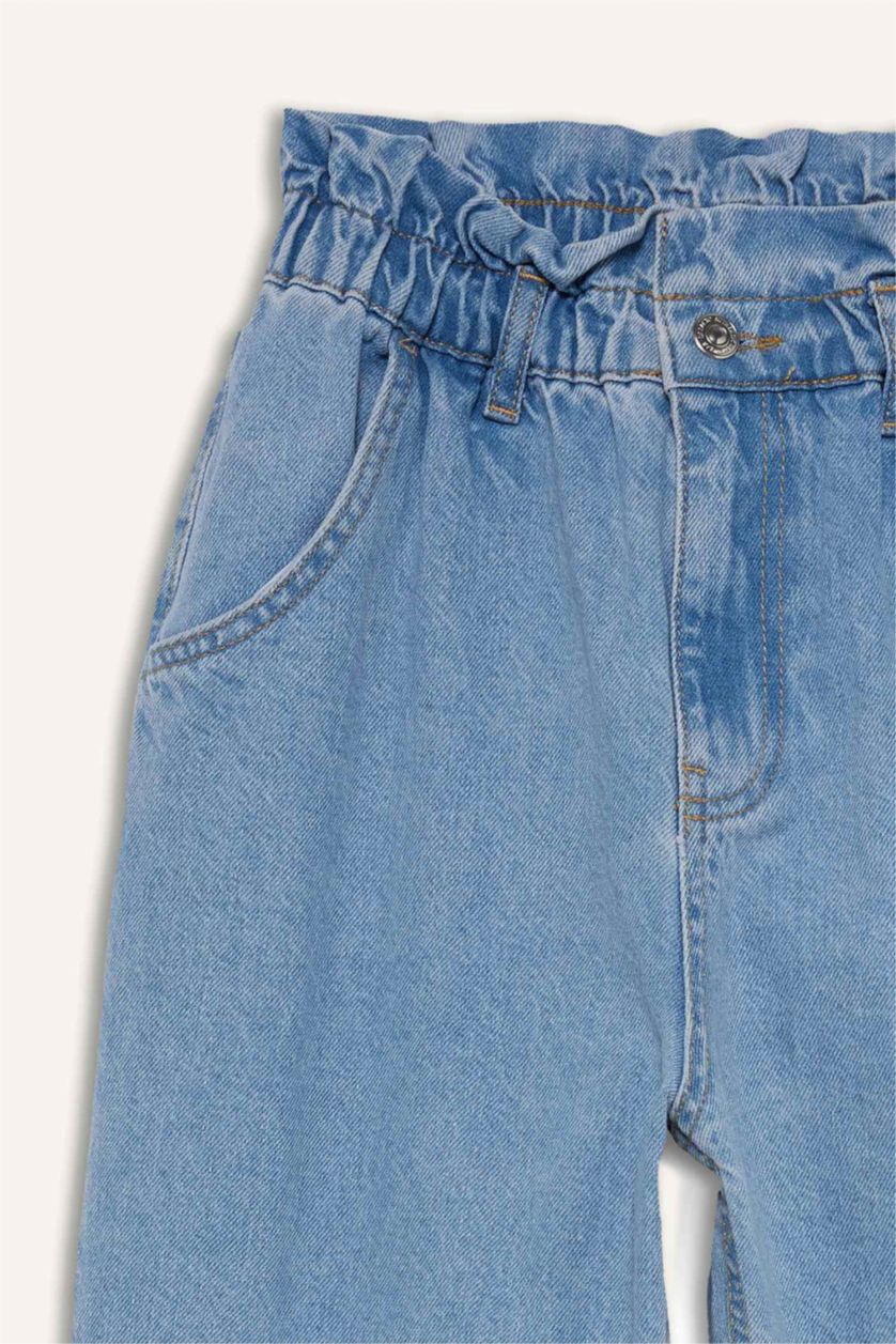 حريمي نيلي فاتح بنطلون جينز بيبرباج قصير بخصر عالي