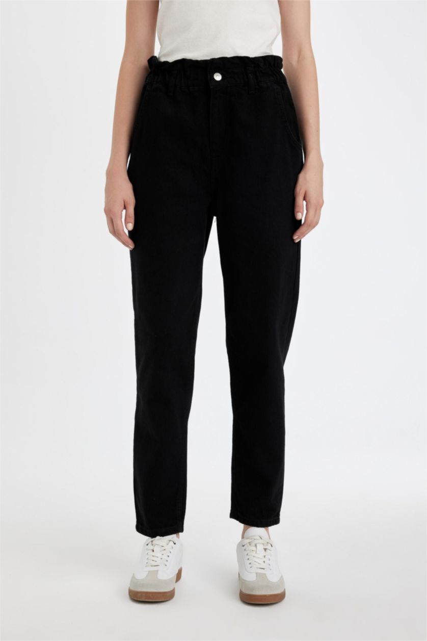نساء أسود Paperbag Fit Ankle Length Jeans