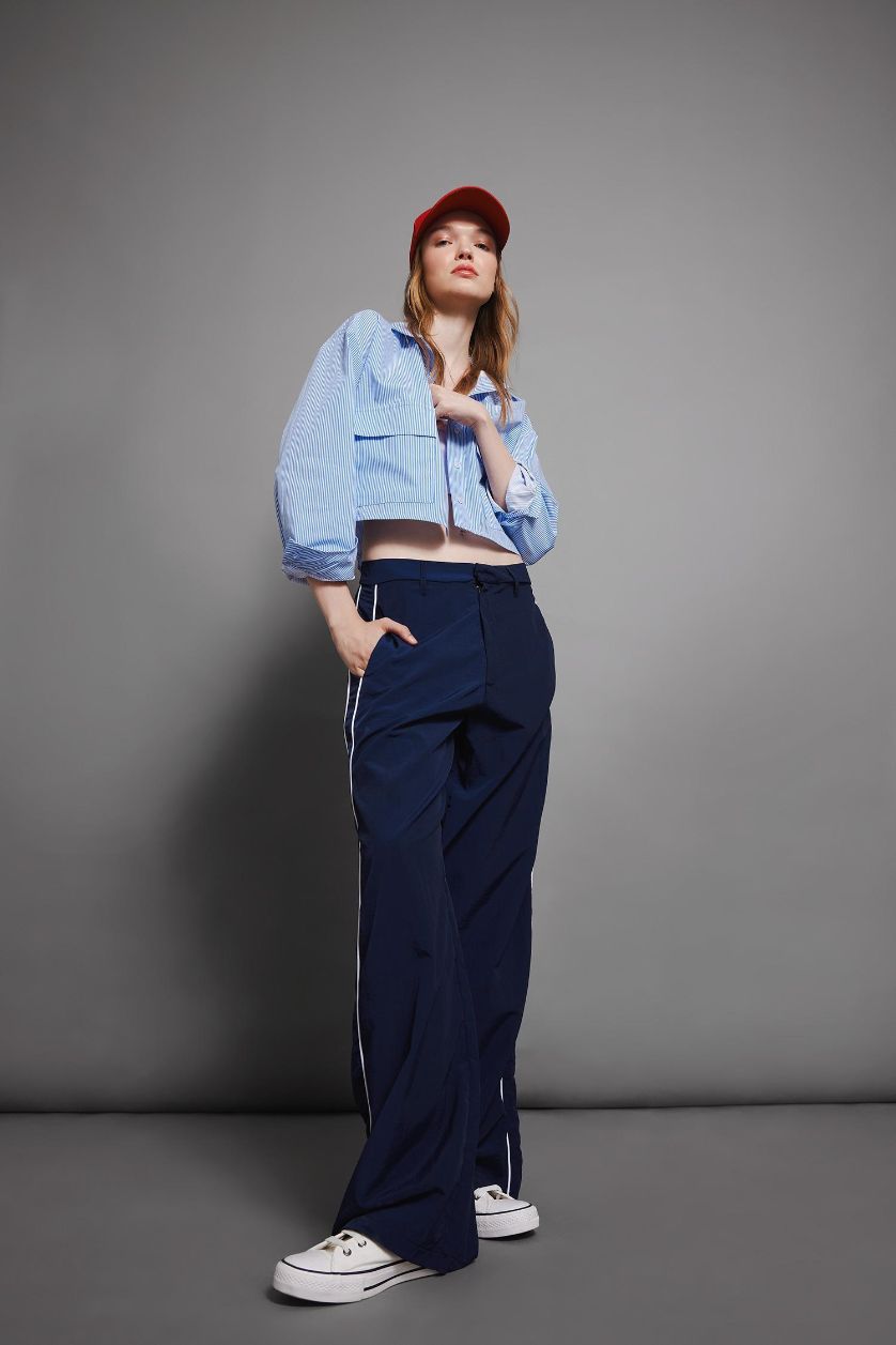 Kadın Lacivert Wide Leg Geniş Bol Paça Normal Bel Palazzo Pantolon Cepli Şerit Detaylı