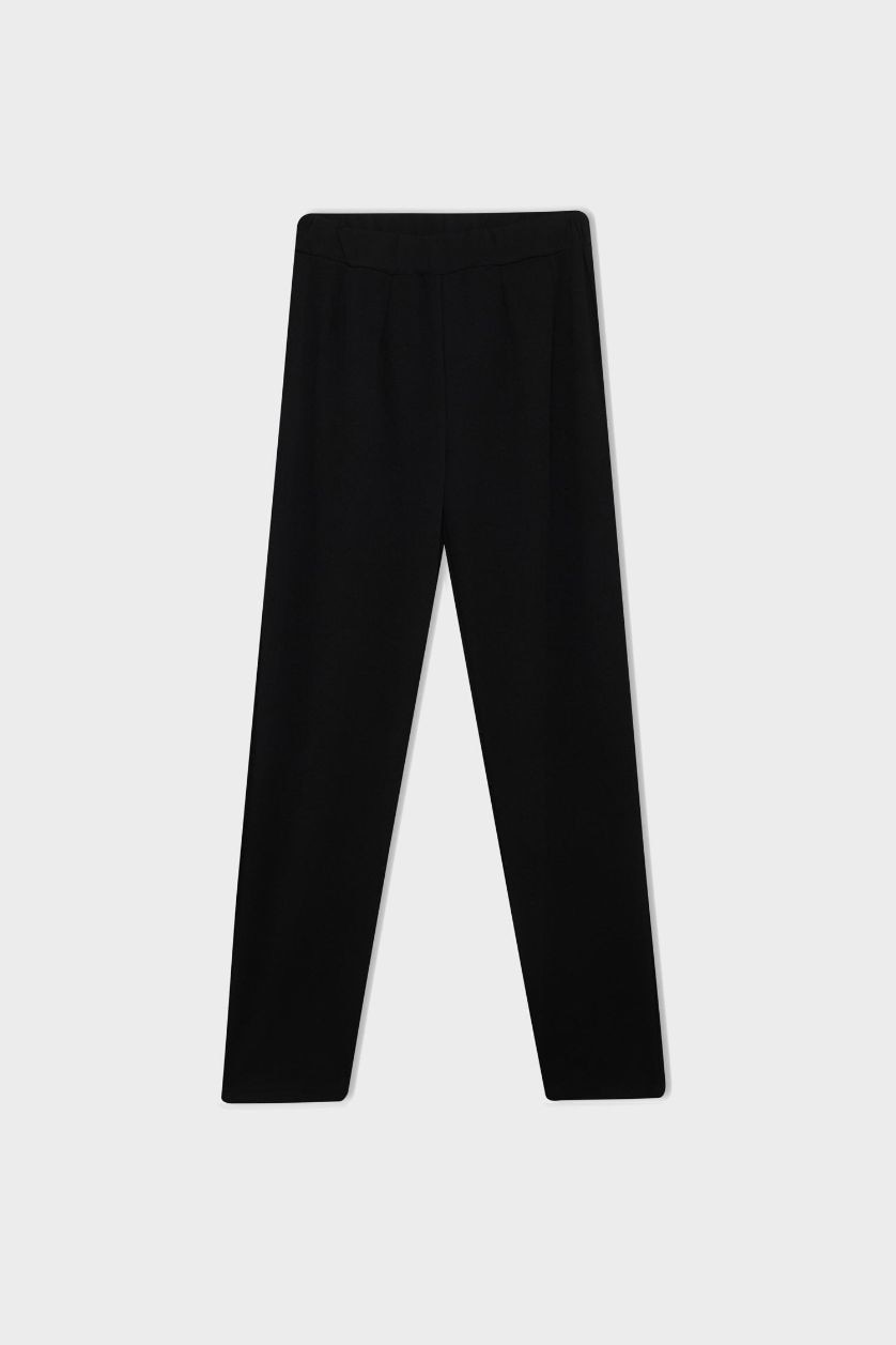 Kadın Siyah Pantolon Straight Fit Lastikli Bel Piliseli Basic Düz