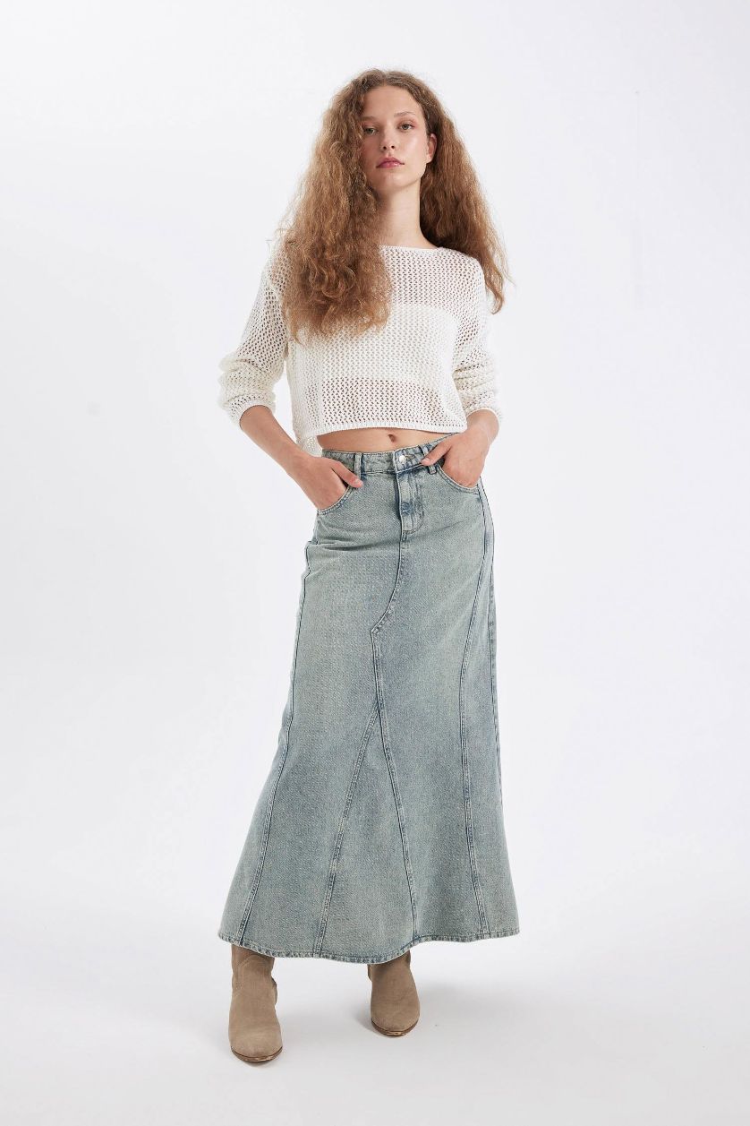 Woman Light Indigo Fashion Fit Denim Maxi Skirt
