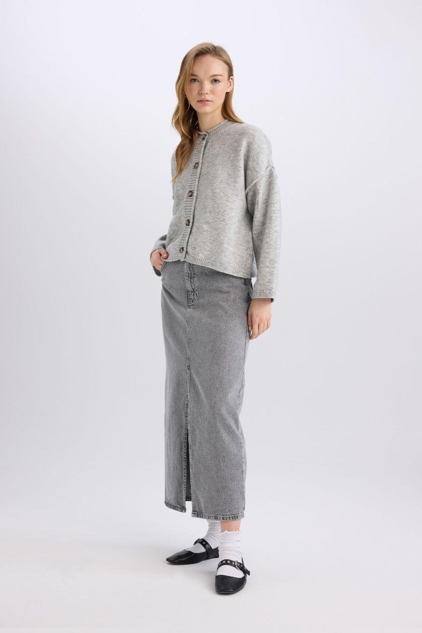 Woman Grey Fashion Fit Slit Pocketed Long Denim Skirt