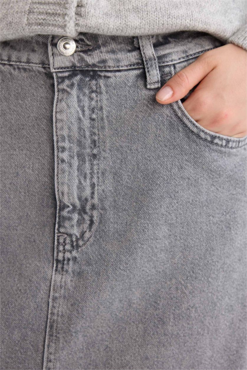 Woman Grey Fashion Fit Slit Pocketed Long Denim Skirt