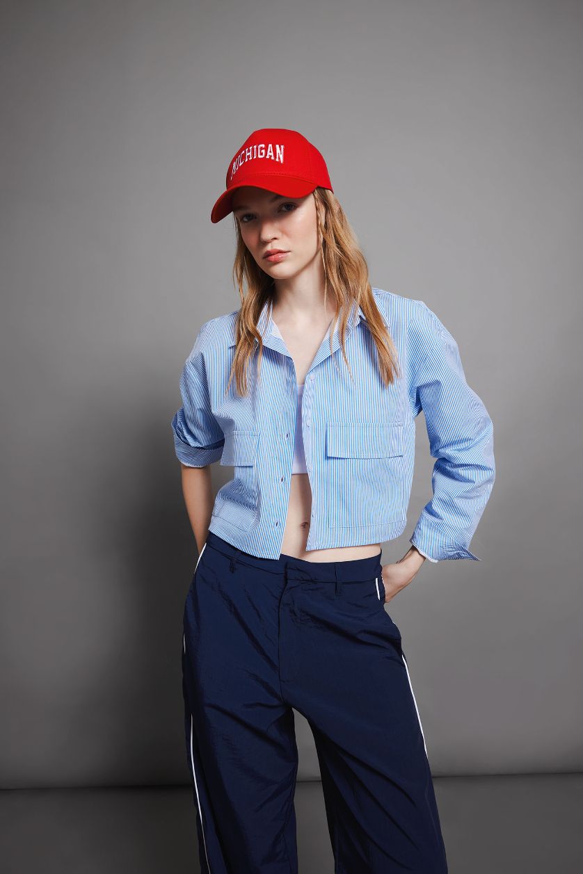 Kadın Mavi Crop Çizgili Cepli Poplin Uzun Kollu Gömlek