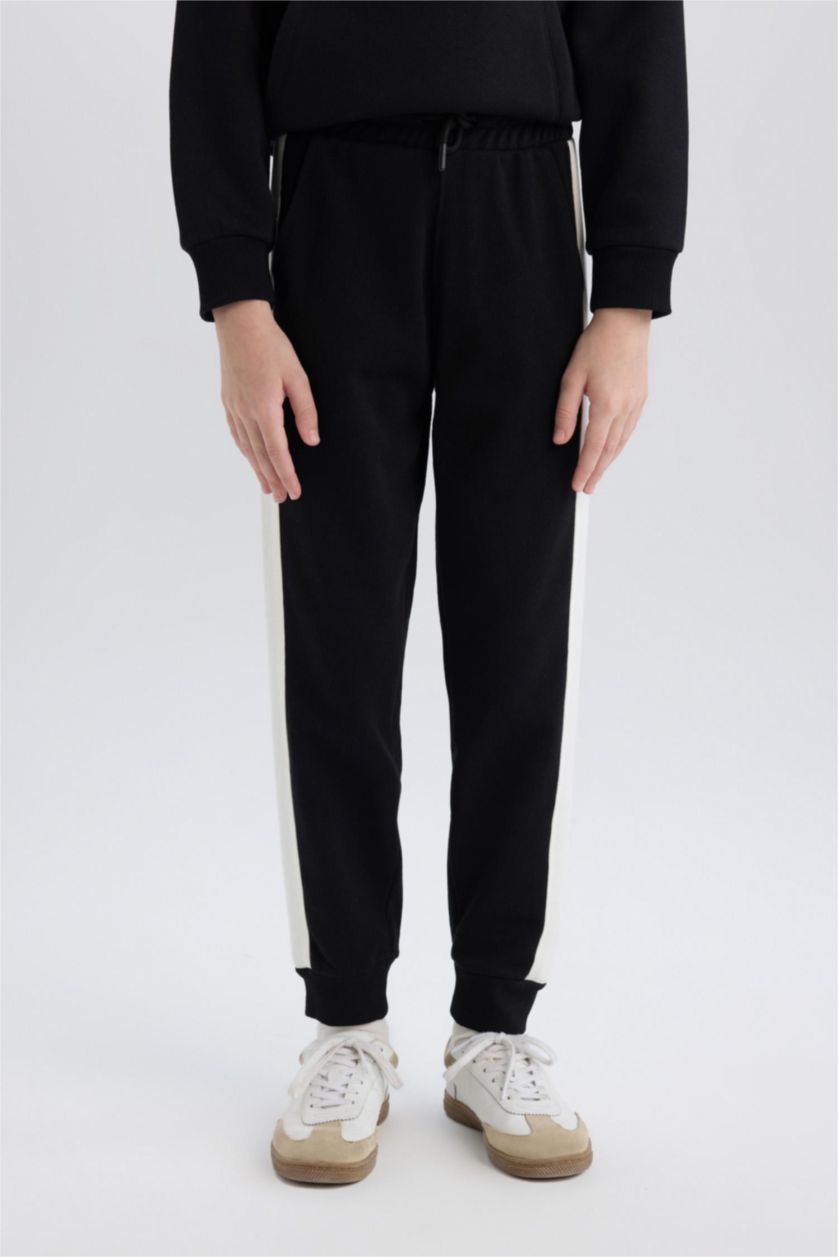 Erkek Çocuk - Genç Erkek Siyah Beli Lastikli Eşofman Altı Erkek Çocuk