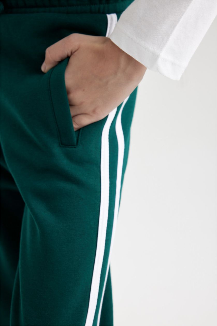 Young Boys - Teen Boys Dark Green Regular Fit Trousers