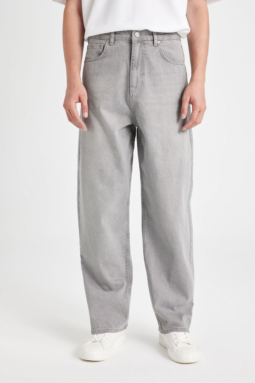 MAN Light Grey Baggy Wide Leg Jeans