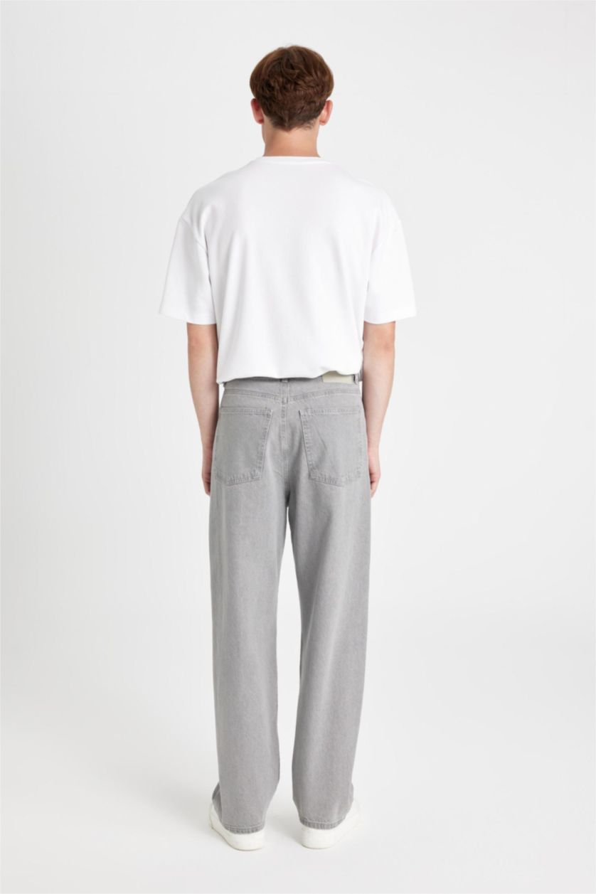 MAN Light Grey Baggy Wide Leg Jeans