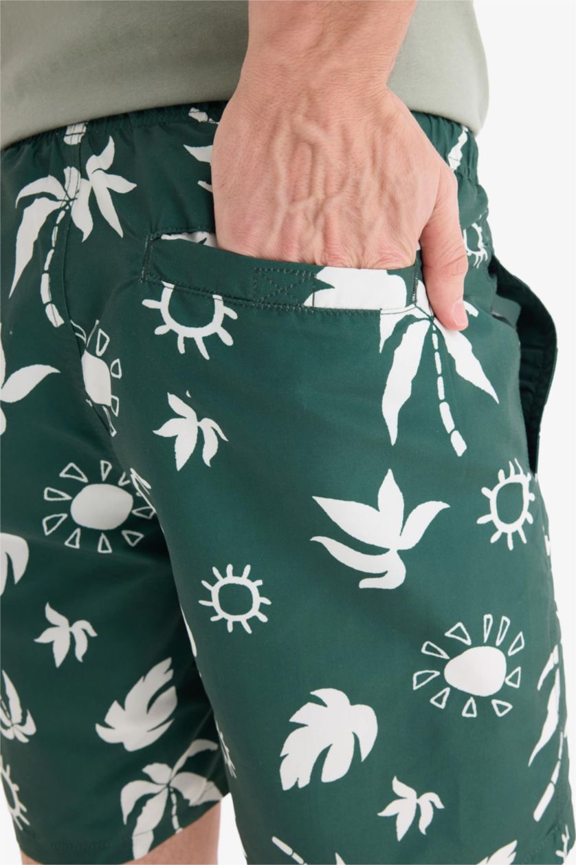 Erkek Koyu Yeşil Regular Fit Desenli File Astarlı Kısa Boy Deniz Şortu