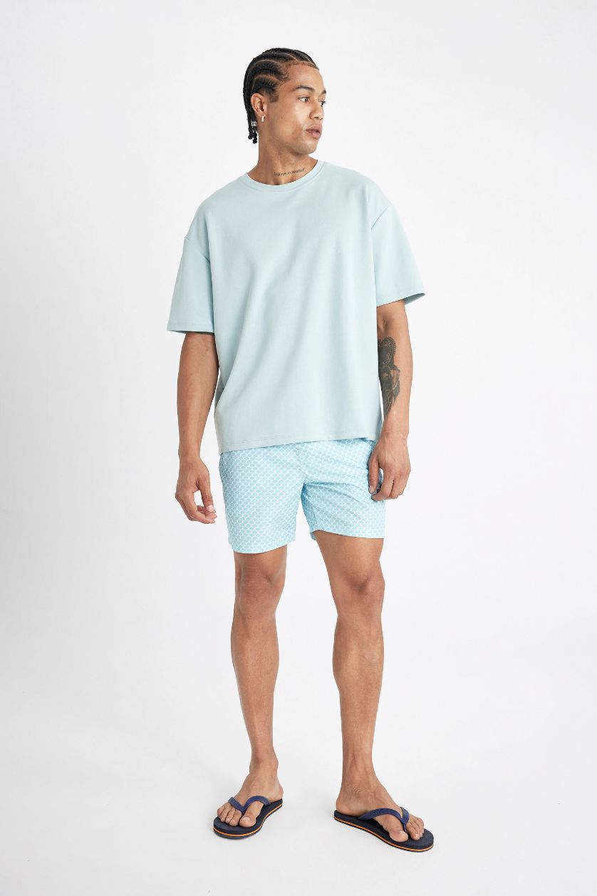 Erkek Deniz Mavisi Desenli Kısa Boy Deniz Şortu