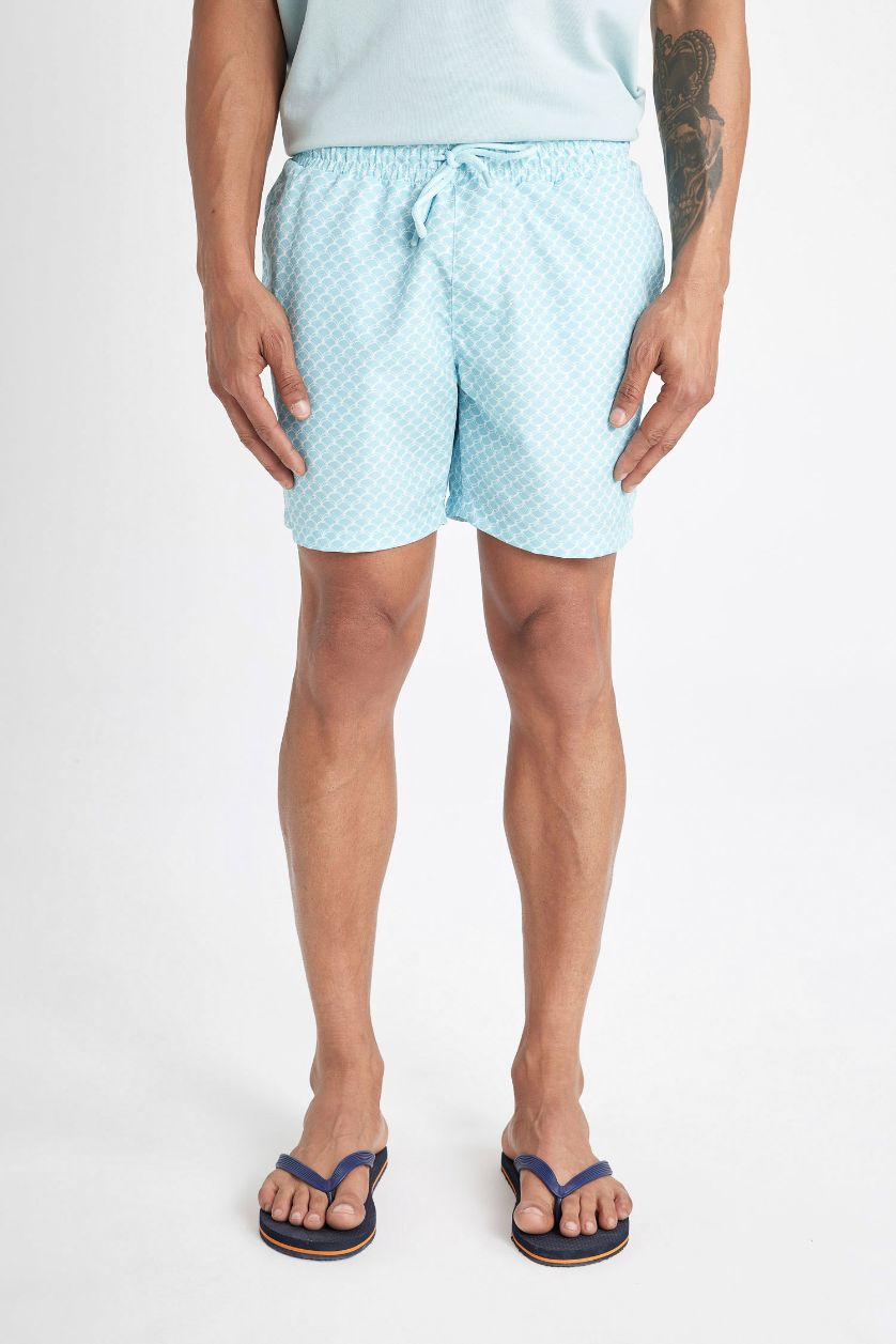 Erkek Deniz Mavisi Desenli Kısa Boy Deniz Şortu