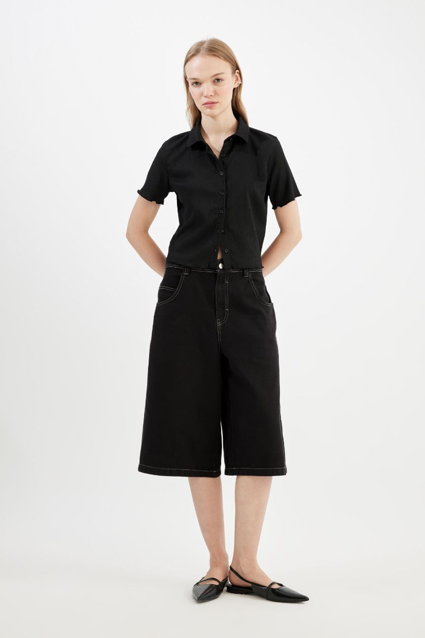 Kadın Siyah Fitted Bürümcük Kısa Kollu Gömlek