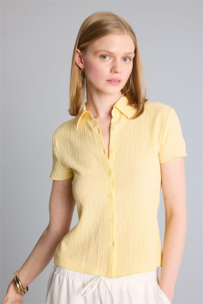 Женщины Желтый Рубашка Fitted из ткани букле с рубашечным воротником и коротким рукавом