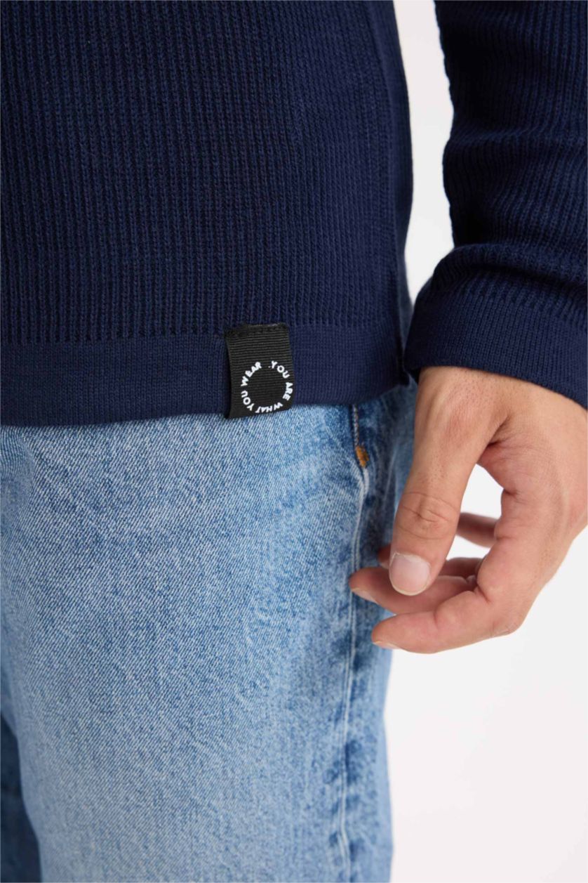 HOMME Marin Pull en Tricot à Col rond et Coupe standard