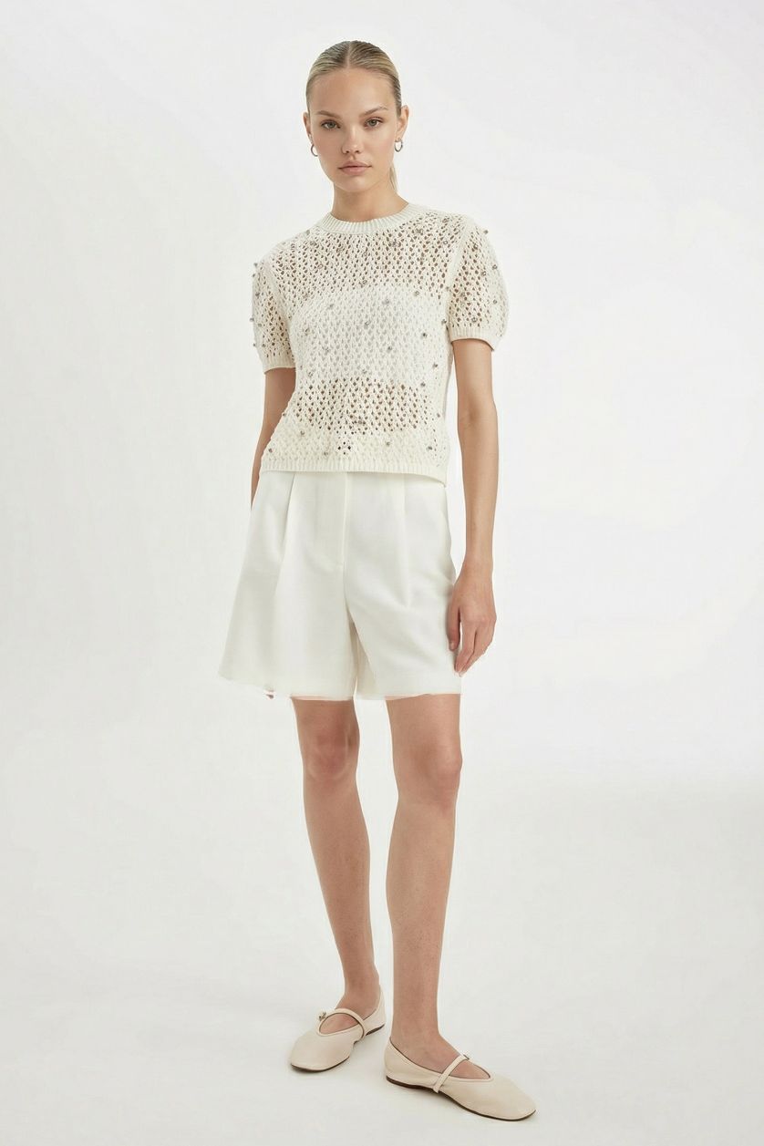 حريمي بيج فاتح تي شيرت كروشيه تريكو نص كم قصة عادية