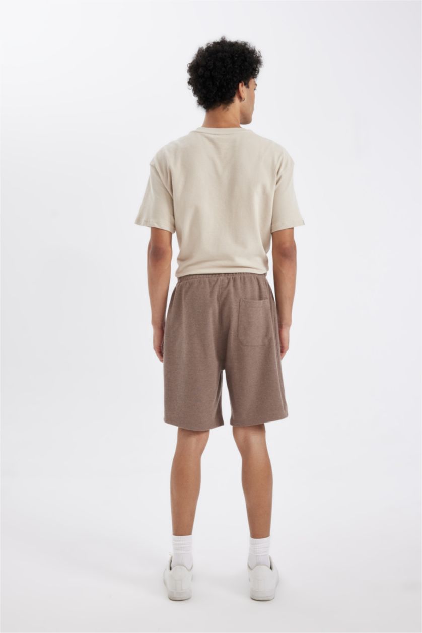 رجالي ميلانج بني شورت قصة عادية