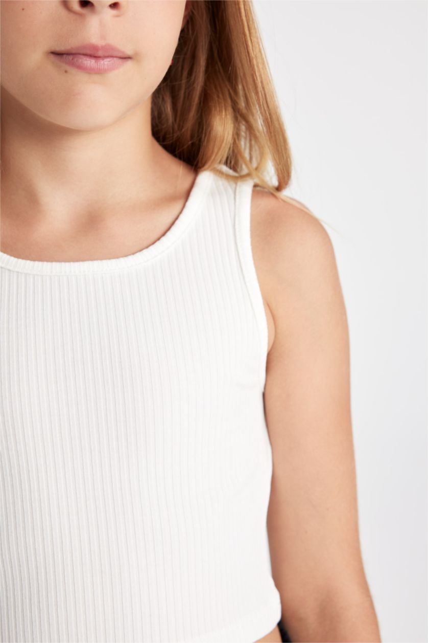 بنات اوف وايت كروب توب بناتي بدون ردن بياخة مستديرة