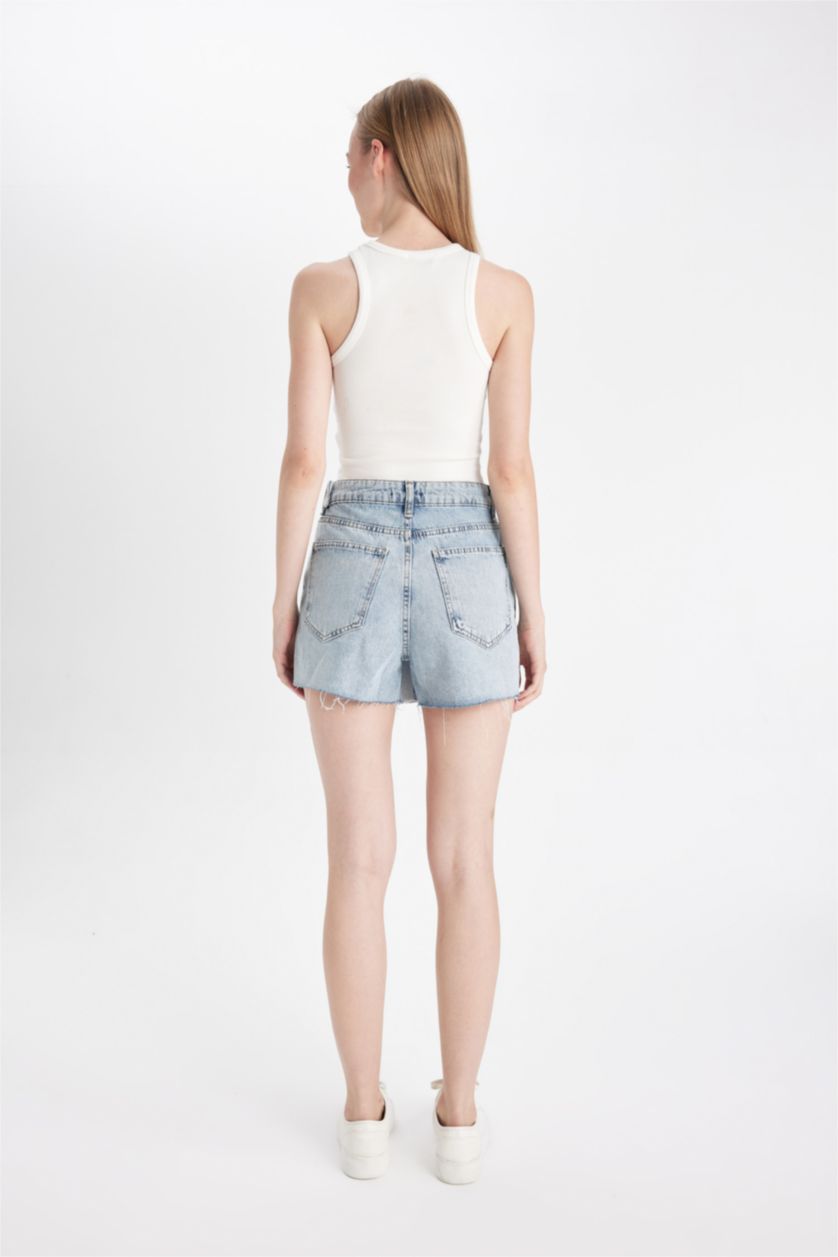 Woman Light Blue High Waist Cut-Off Leg Denim Shorts
