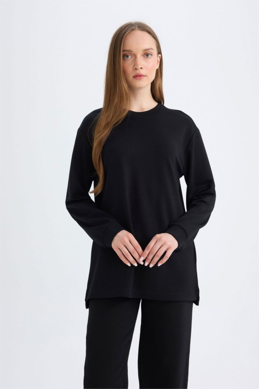 Kadın Siyah Regular Fit Bisiklet Yaka Basic Düz  Siyah Sweatshirt Tunik