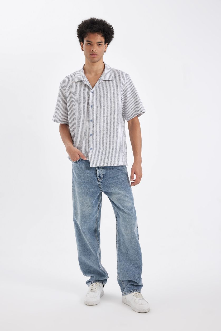 Erkek Açık İndigo Relax Fit Yazlık Pamuklu Çizgili Kısa Kollu Gömlek