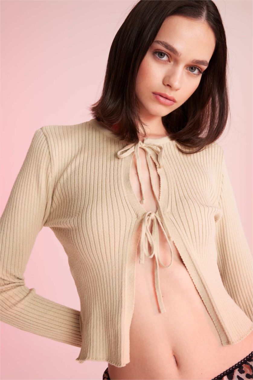 نساء بيج فاتح Slim Fit Knitwear Cardigan