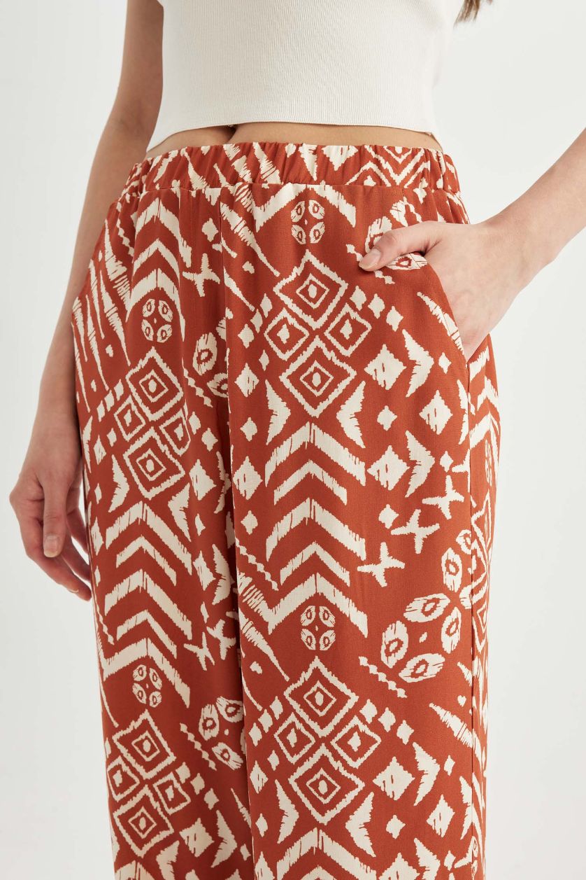 FEMME Rouge Pantalon imprimé à coupe régulière