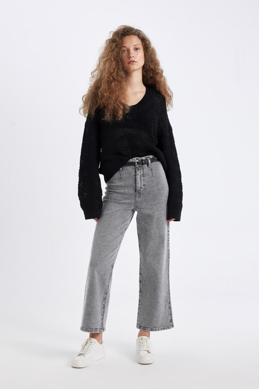 Kadın Siyah Regular Fit V Yaka Kroşe Siyah Triko Kazak