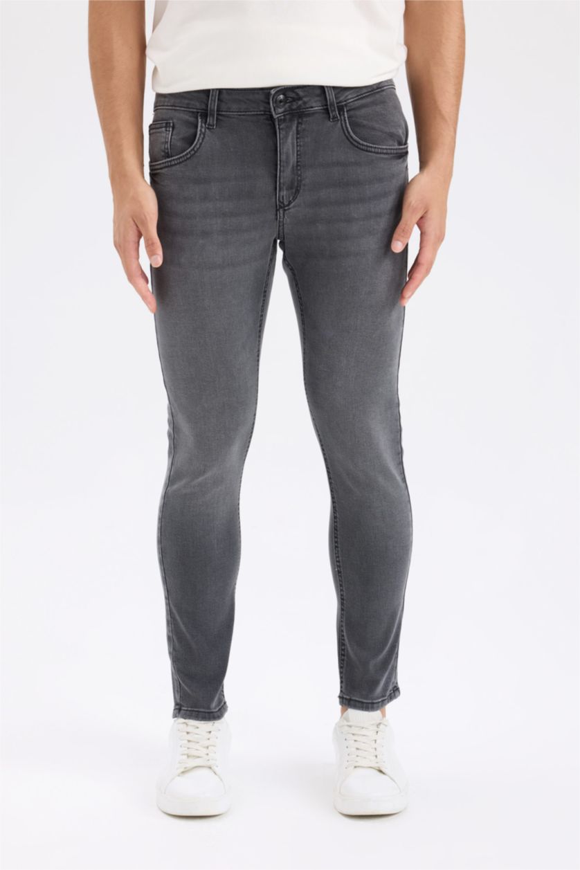 MAN Anthracite Skinny Comfort Fit Ripped Detailed Skinny Leg Jeans