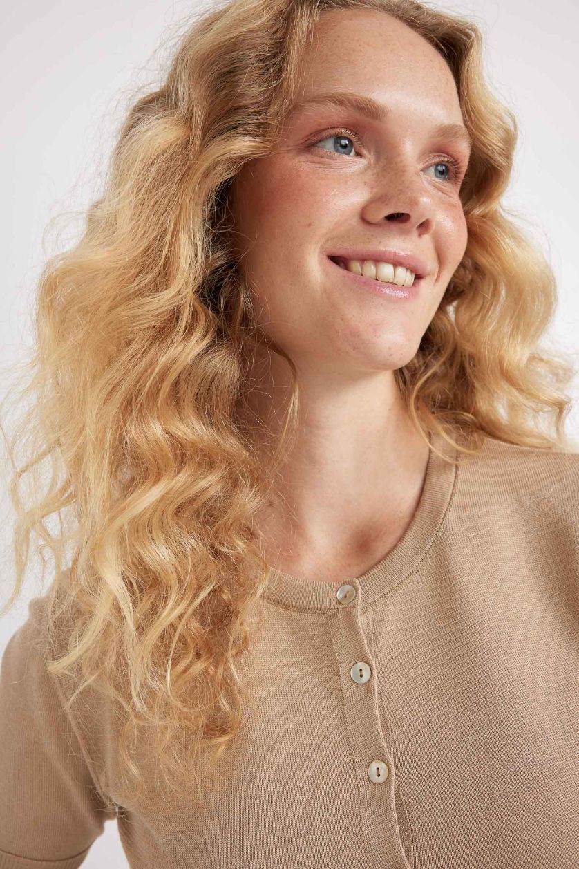 نساء بيج كارديجان سامبل نص كم قصة عادية