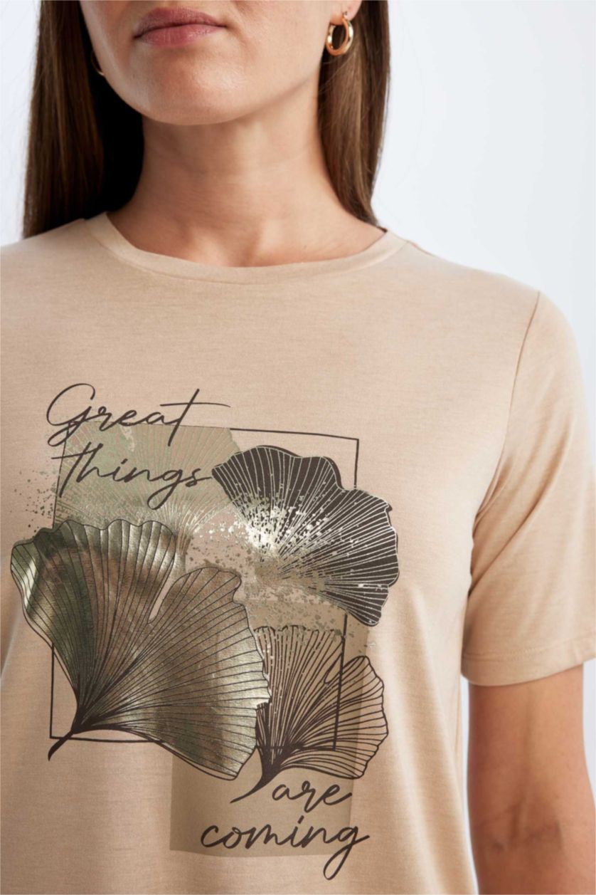 FEMME Beige Clair T-Shirt imprimé Coupe Régulière Col Ras Du Cou