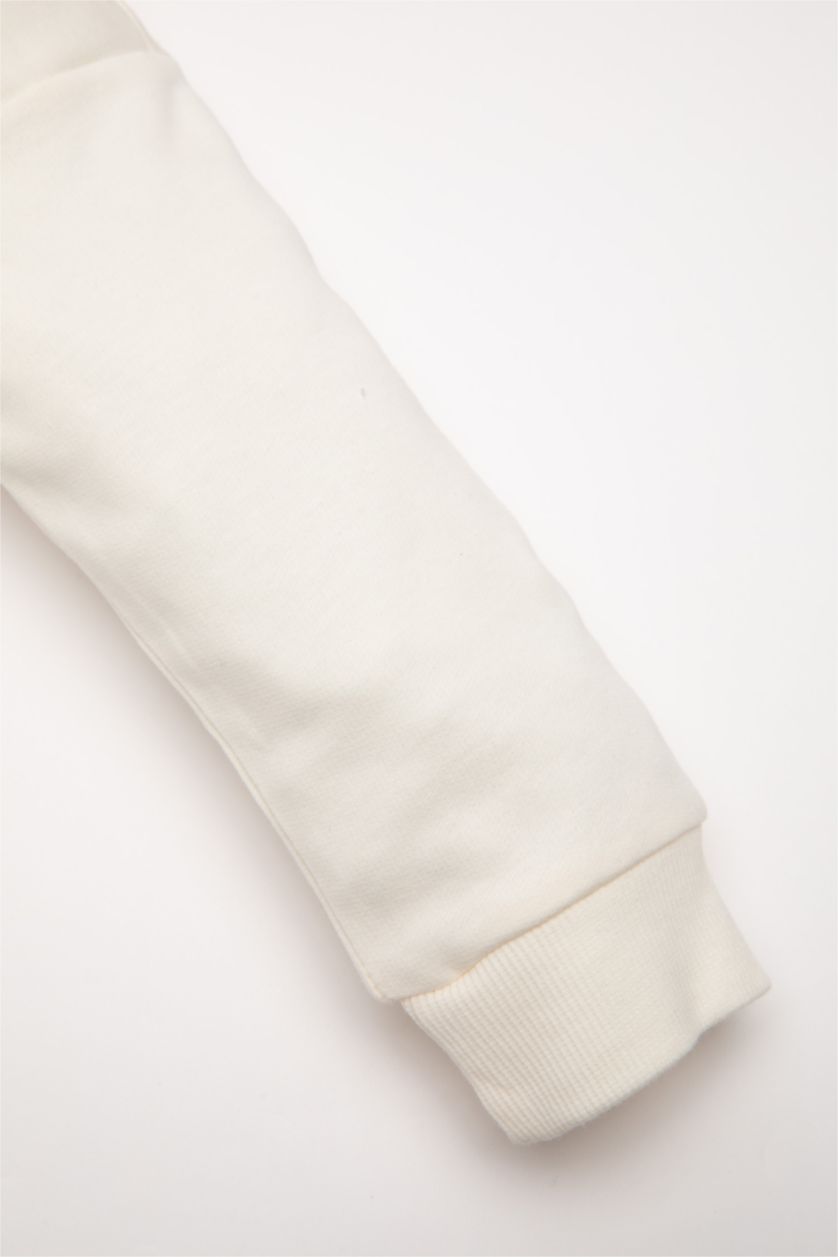 مولود ذكر بيج فاتح طقم قماش رقيق برقبة مستديرة من مارفل من قطعتين