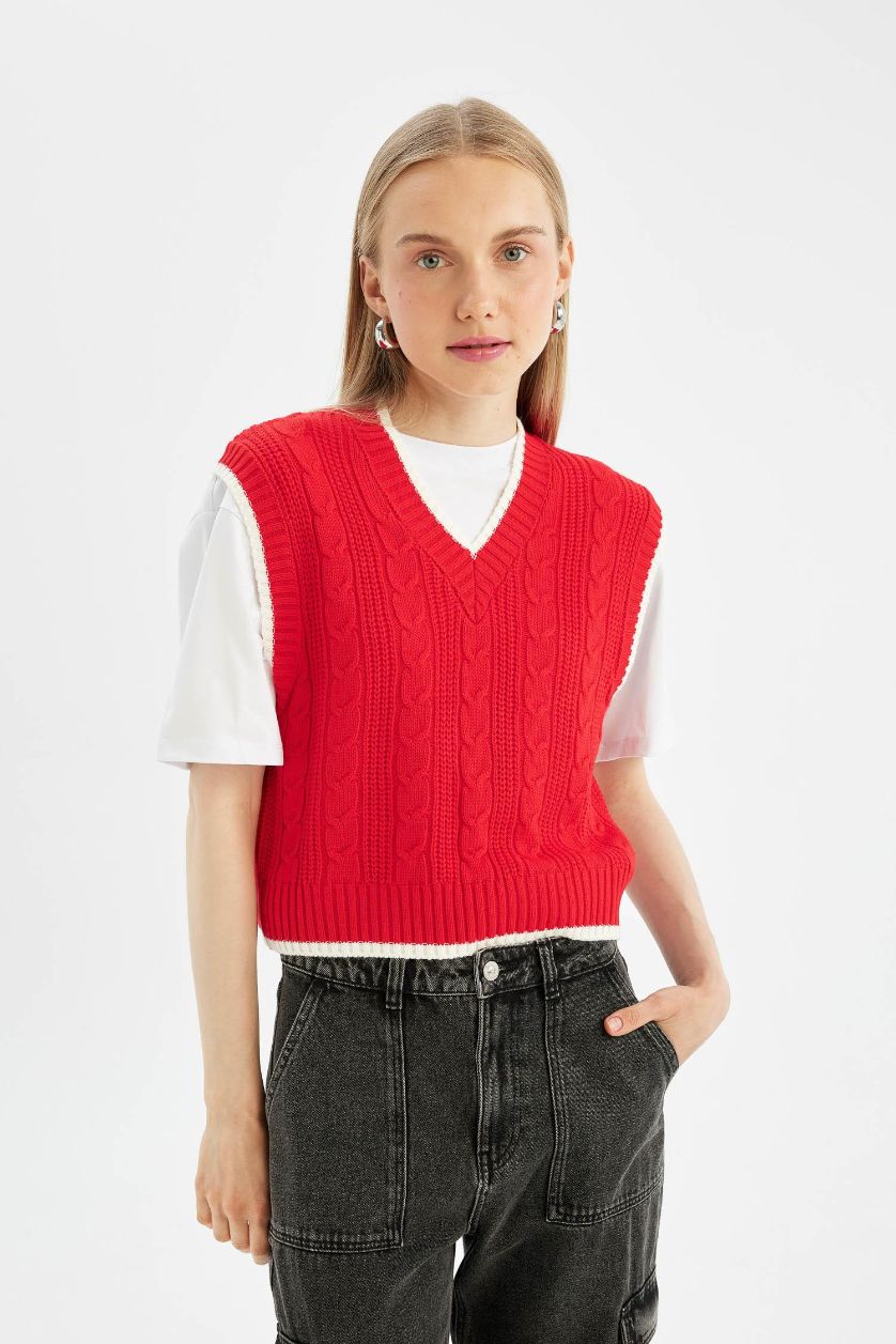 Kadın Kırmızı Slim Fit Dar Kesim Basic Düz V Yaka Kırmızı Triko Süveter